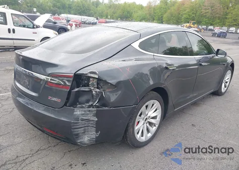 2018 Tesla Model S 100D/75D/P100D from USA, damaged, VIN 5YJSA1E46JF283725